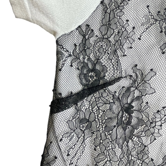 WHITE HOUSE BLACK MARKET Studded Floral Lace Overlay Ivory Thin Knit Sweater Top - Picture 5 of 13